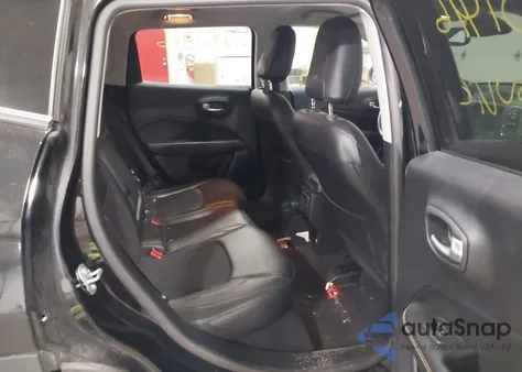 2018 Jeep Compass Latitude 4X4 from USA, damaged, VIN 3C4NJDBB3JT143134